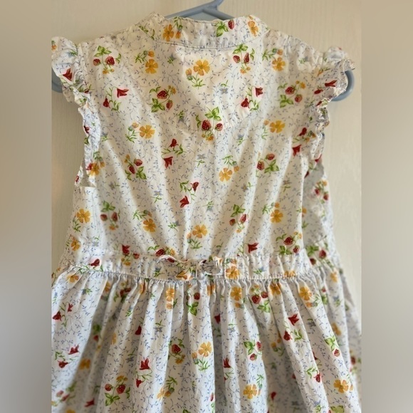 Floral Strawberry Button Up Dress 5T‍‍‍‍‍‍‍‍‍‍‍‍‍‍‍‍‍﻿﻿﻿﻿﻿﻿﻿﻿﻿﻿﻿﻿﻿﻿﻿﻿﻿﻿…‍‍‍‍‍‍﻿‍ - Picture 5 of 7